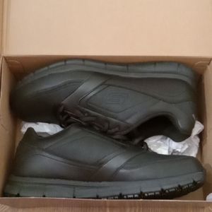 Men's Skechers Slip Resistant Work Shoes
